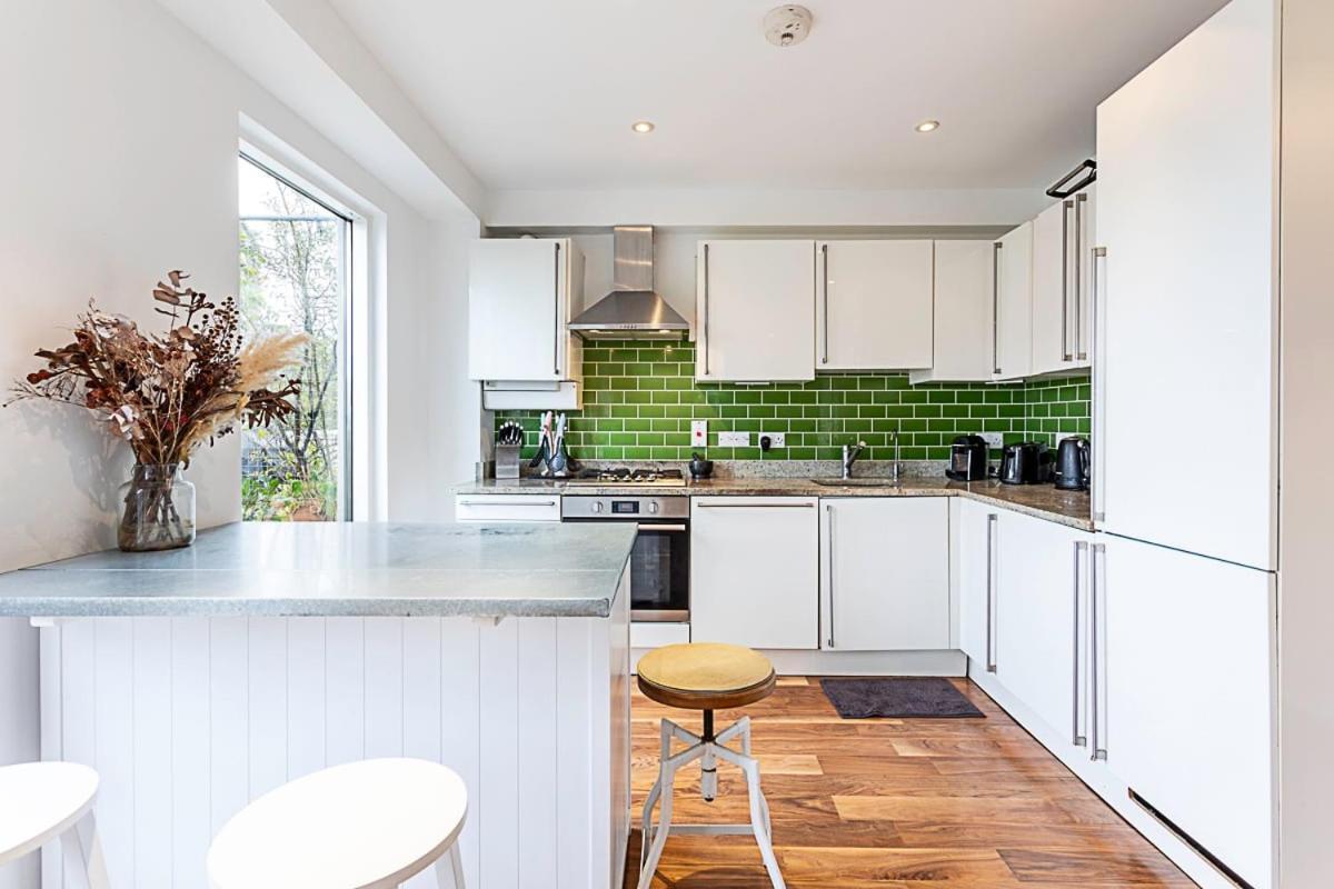 Apartment 3 Bed Luxury Penthouse In Shoreditch