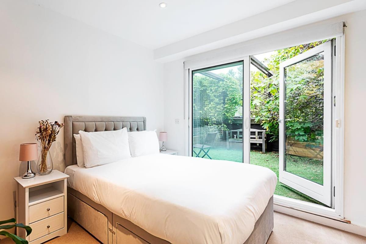 Apartment 3 Bed Luxury Penthouse In Shoreditch